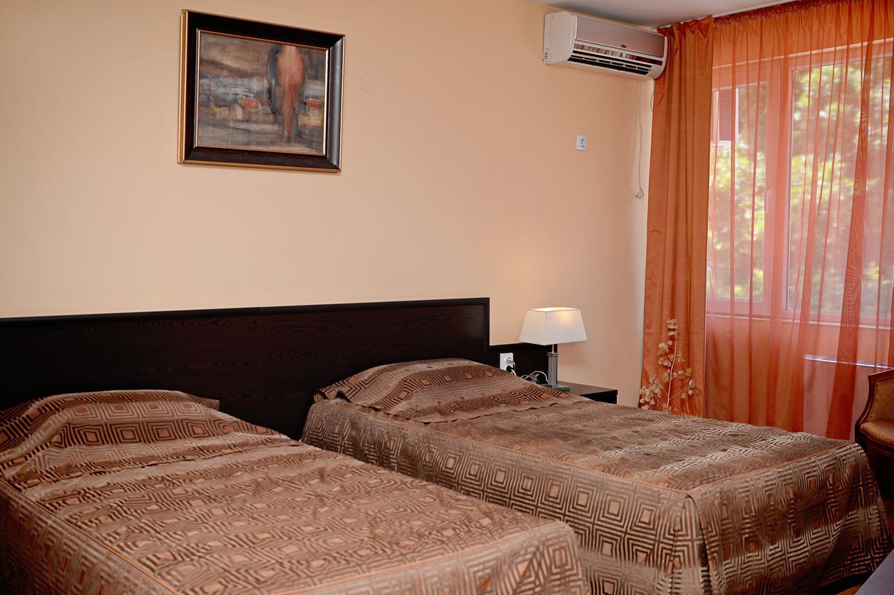 Family Art-Hotel Zora Vratsa Exteriér fotografie